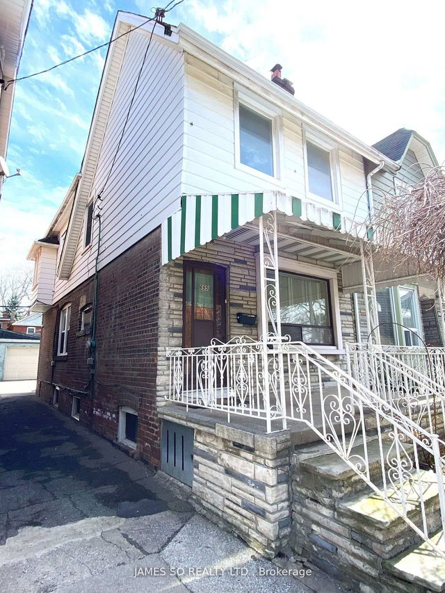 Bsmt - 695 Greenwood Avenue