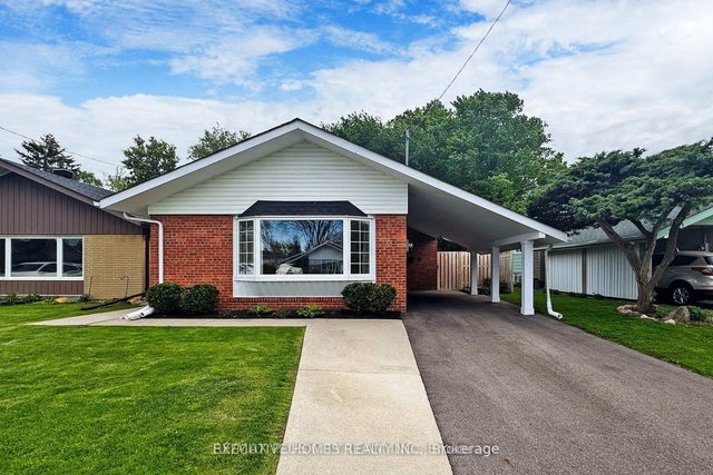 5 Penetang Cres (Basement) Crescent