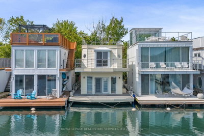 Modular Home sold at 8-7 Brimley Road, Toronto, Ontario, M1M 3W3 - Cliffcrest - MLS: E12342577