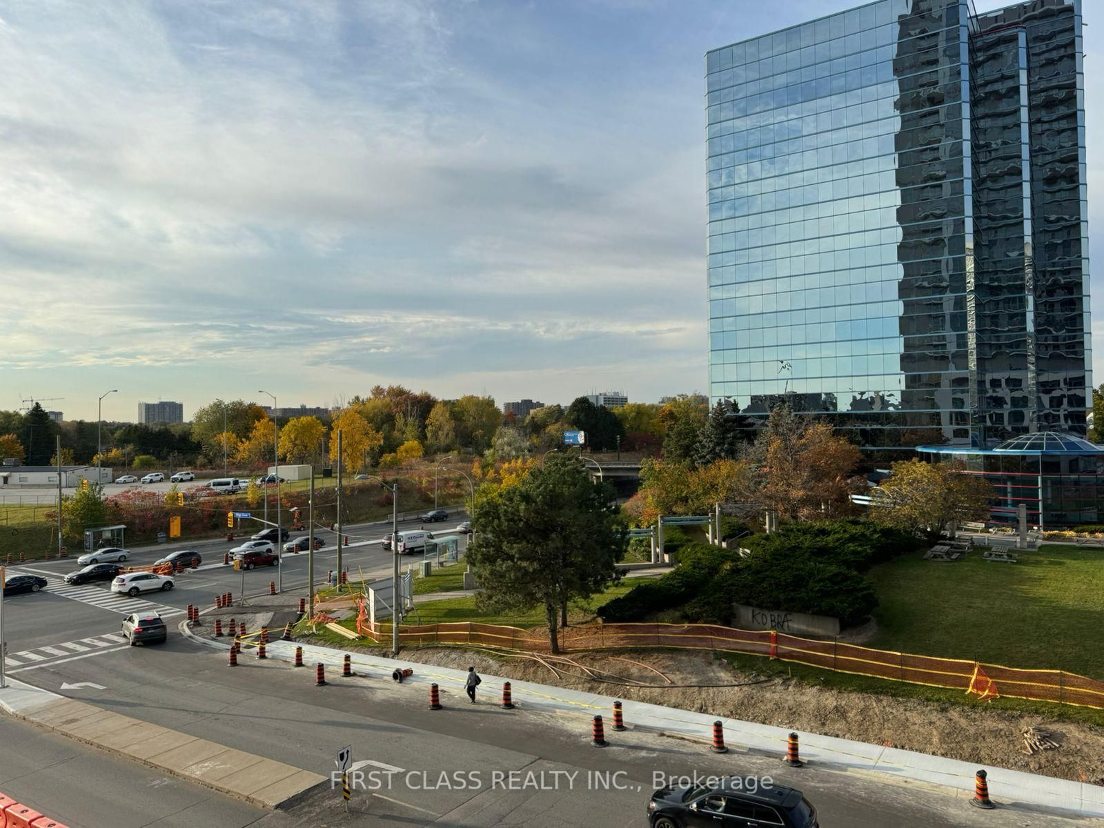 2033 Kennedy Road, Unit 507 - Photo 4