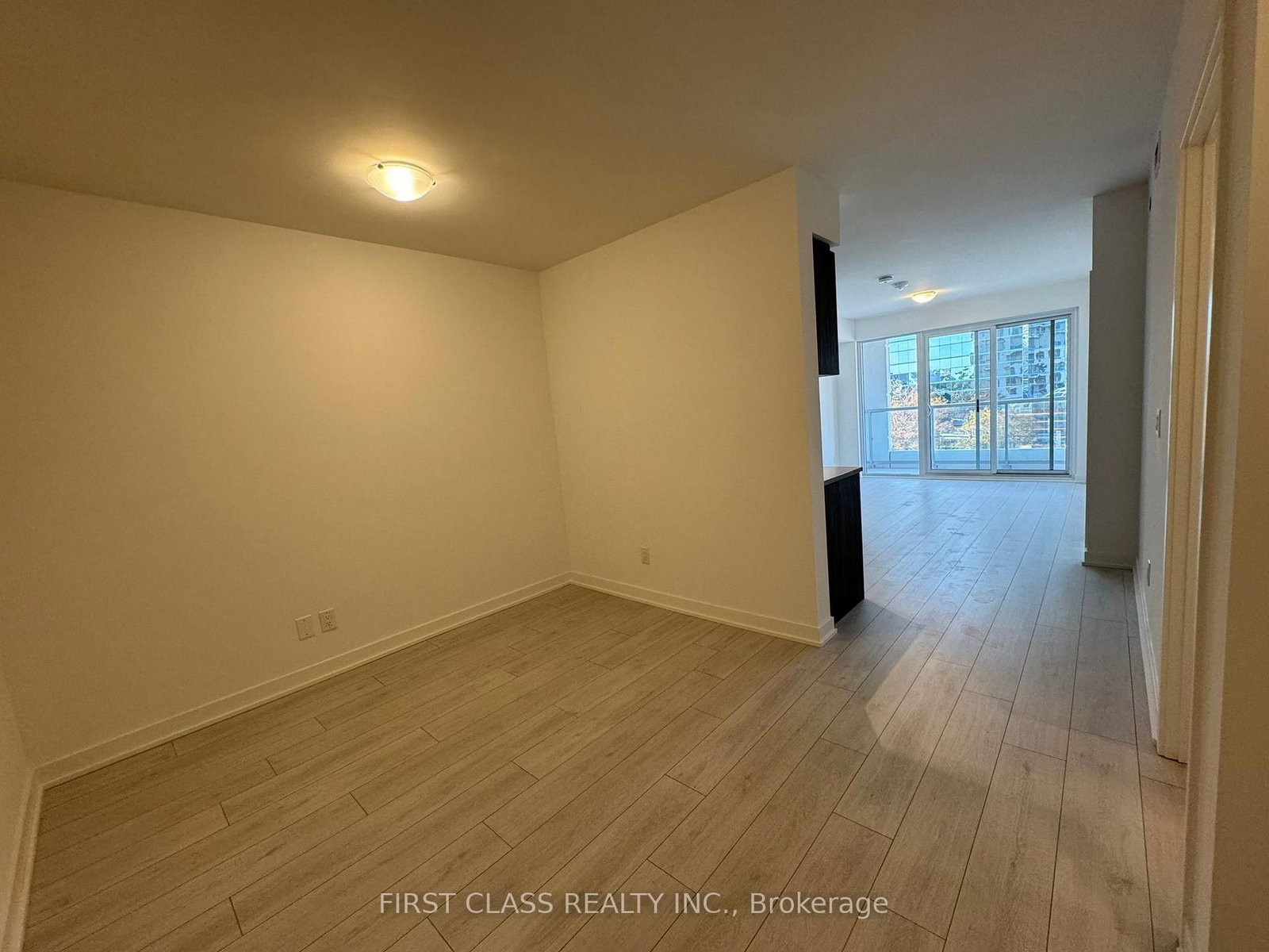 2033 Kennedy Road, Unit 507 - Photo 7