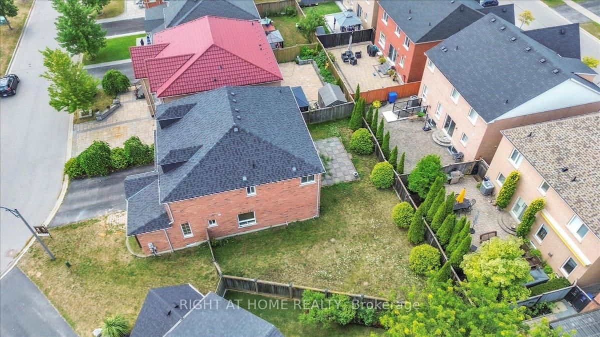 Listing Image 43