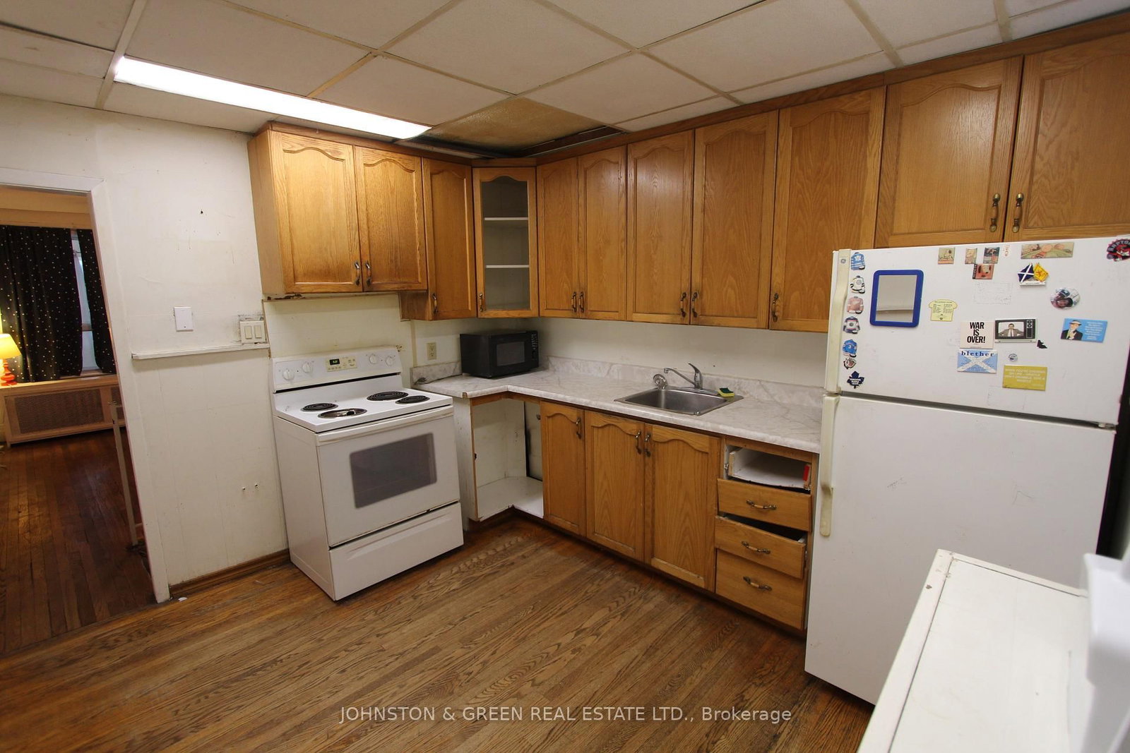 Listing Image 7