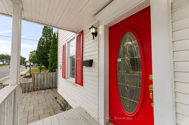 571 Kingston Rd W, Ajax, L1S 6M1 | Image 3