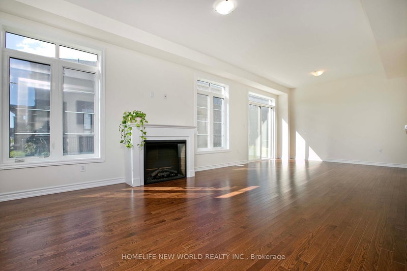 1864 Irish Moss Sq, Pickering, L1T 4W1 | Image 3