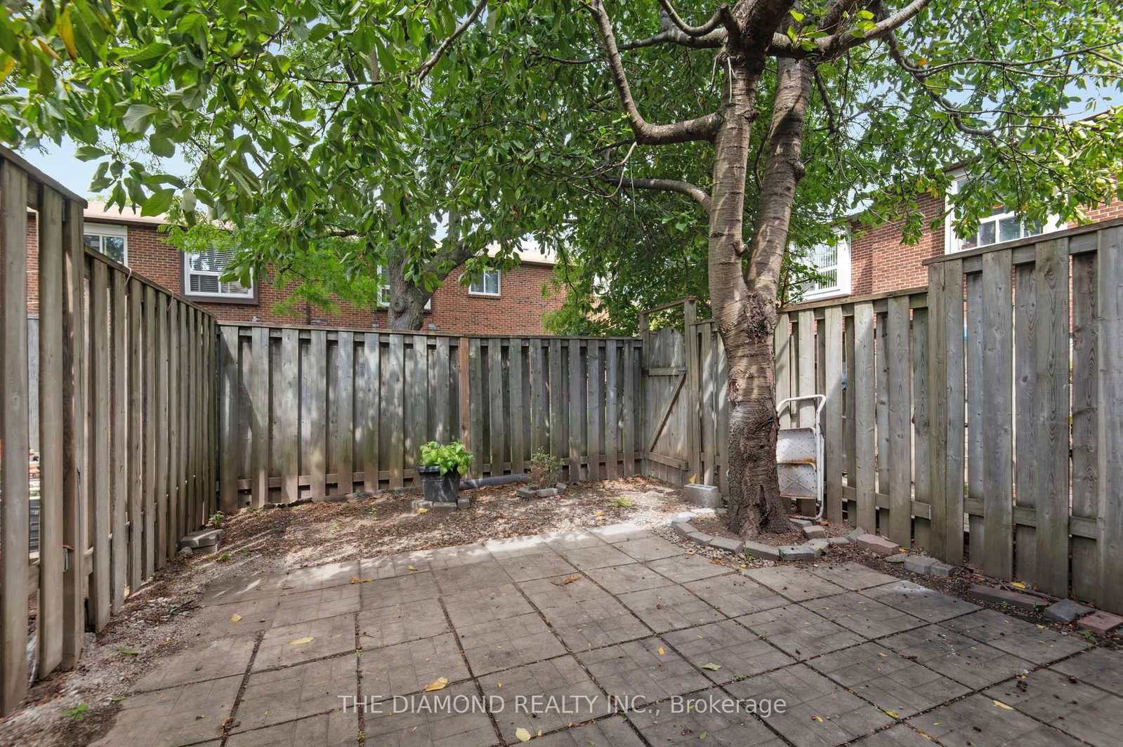Listing Image 49