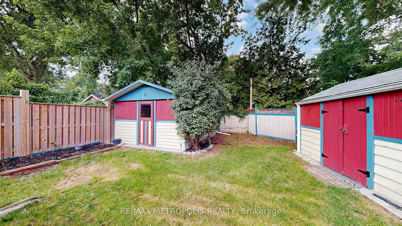 Listing Image 46