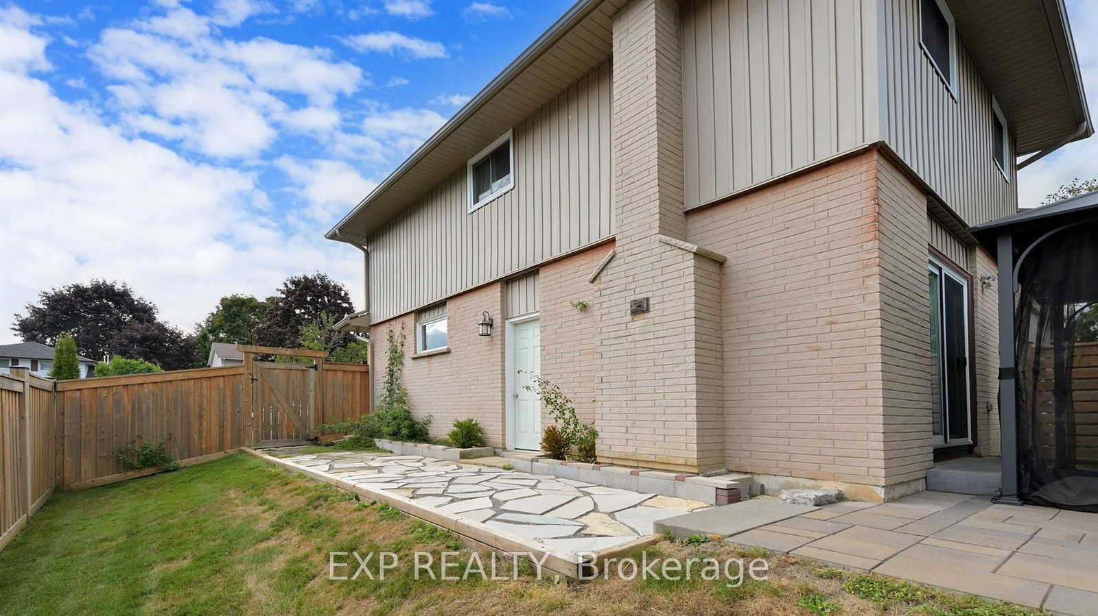 Listing Image 42