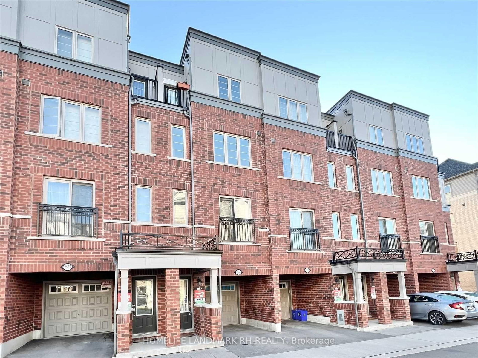 Townhouse leased at 2633 Eaglesham Path, Oshawa, Ontario, L1L 0M7 - Windfields - MLS: E12372076