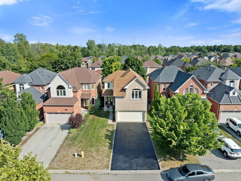 104 Secord St, Pickering, L1V 6V6 | Image 3
