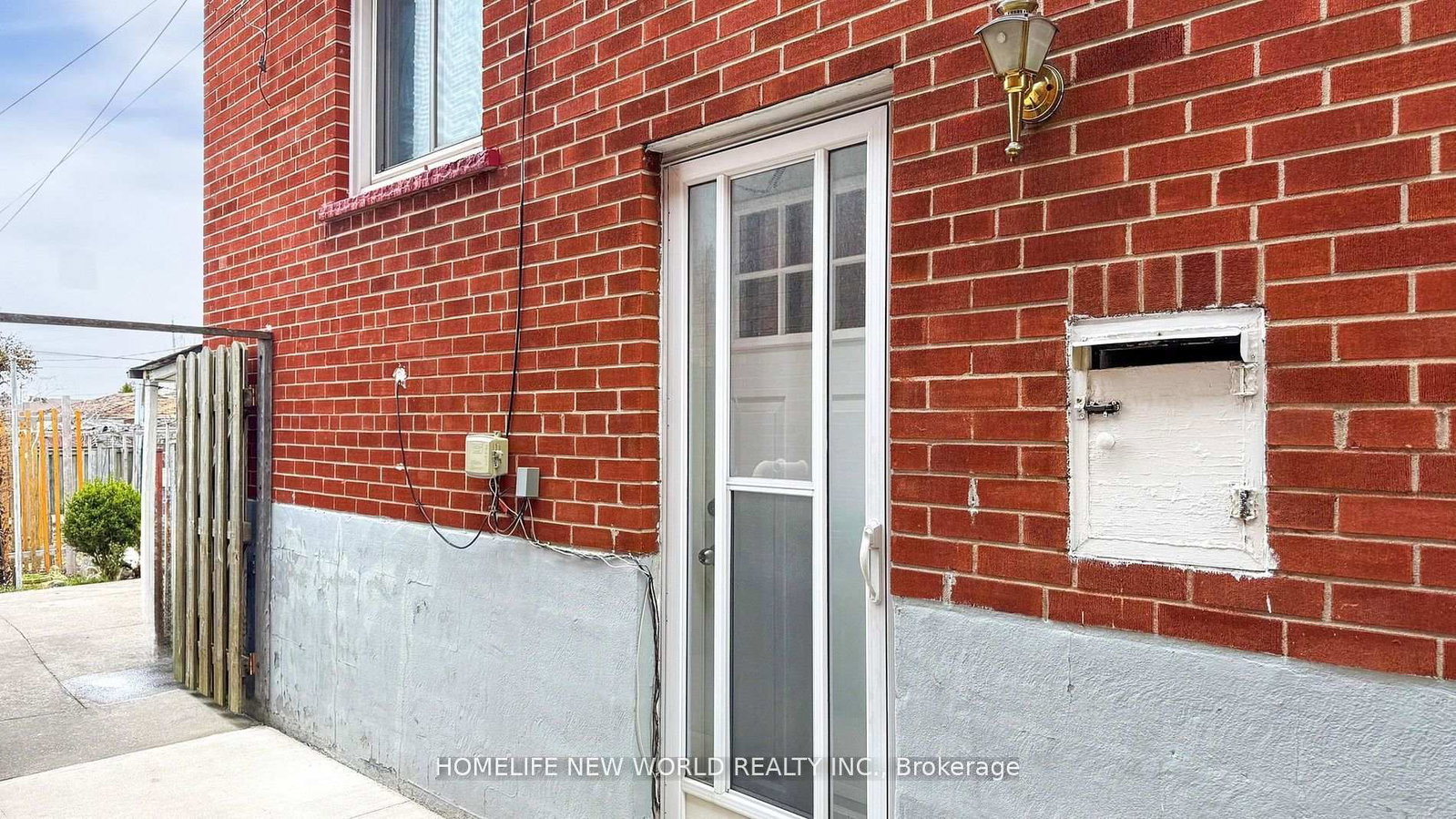 Listing Image 40