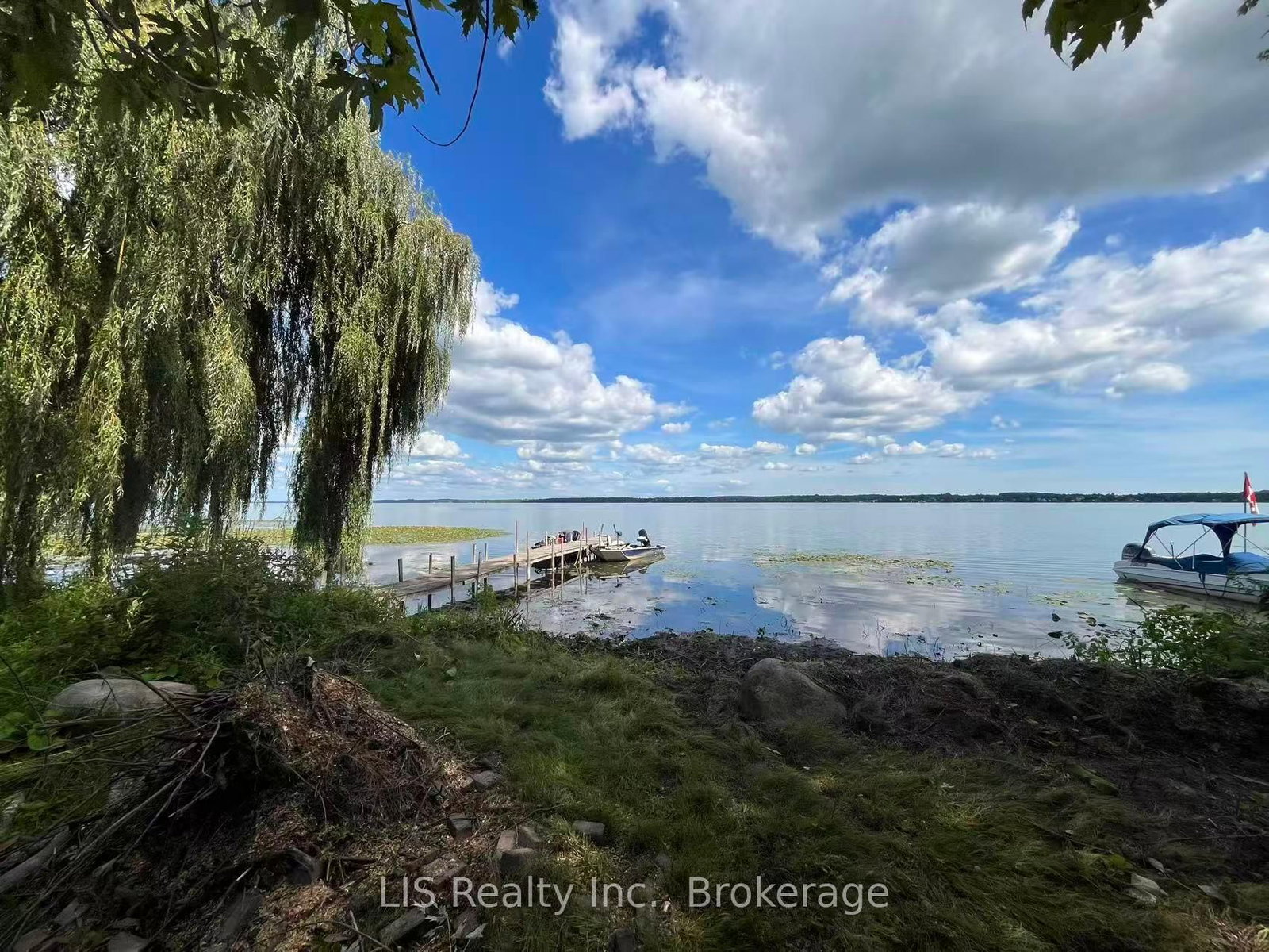 Listing Image 11