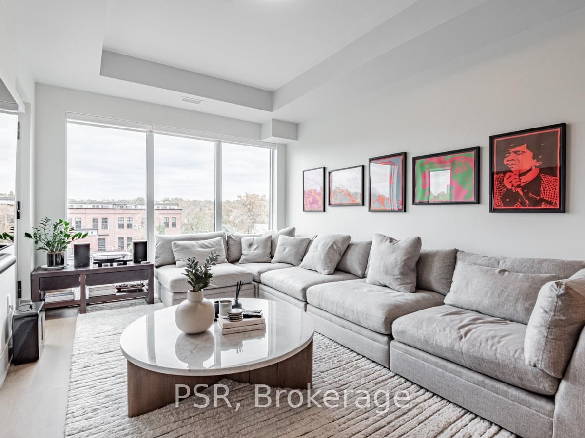 Listing Image 9