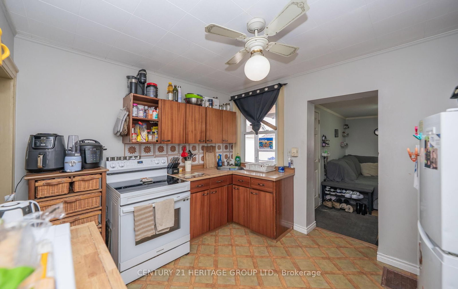 Listing Image 15