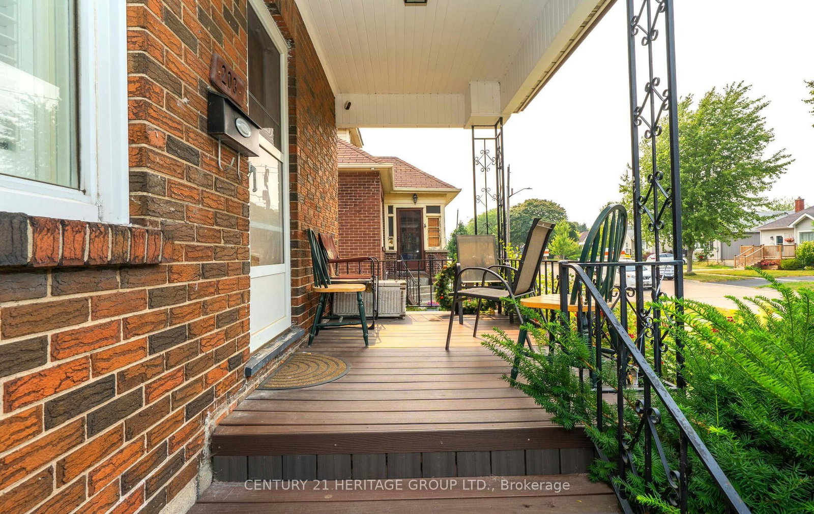 Listing Image 5