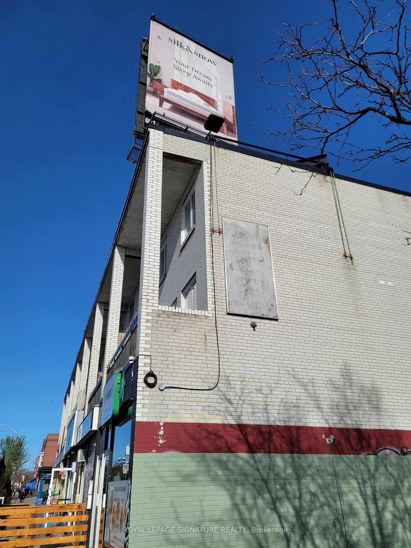 Listing Image 28