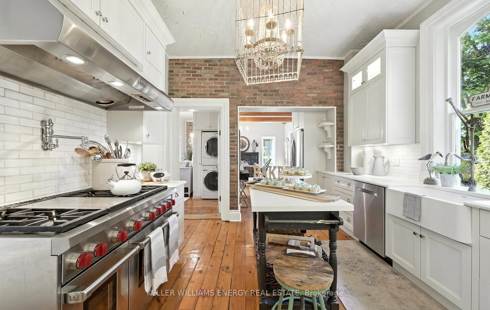 Listing Image 13