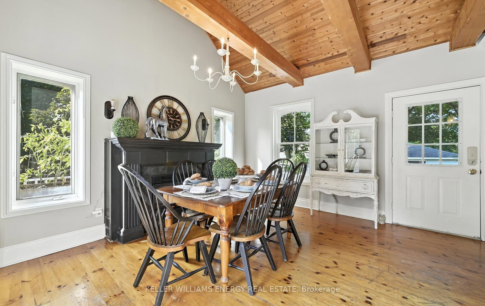 Listing Image 20