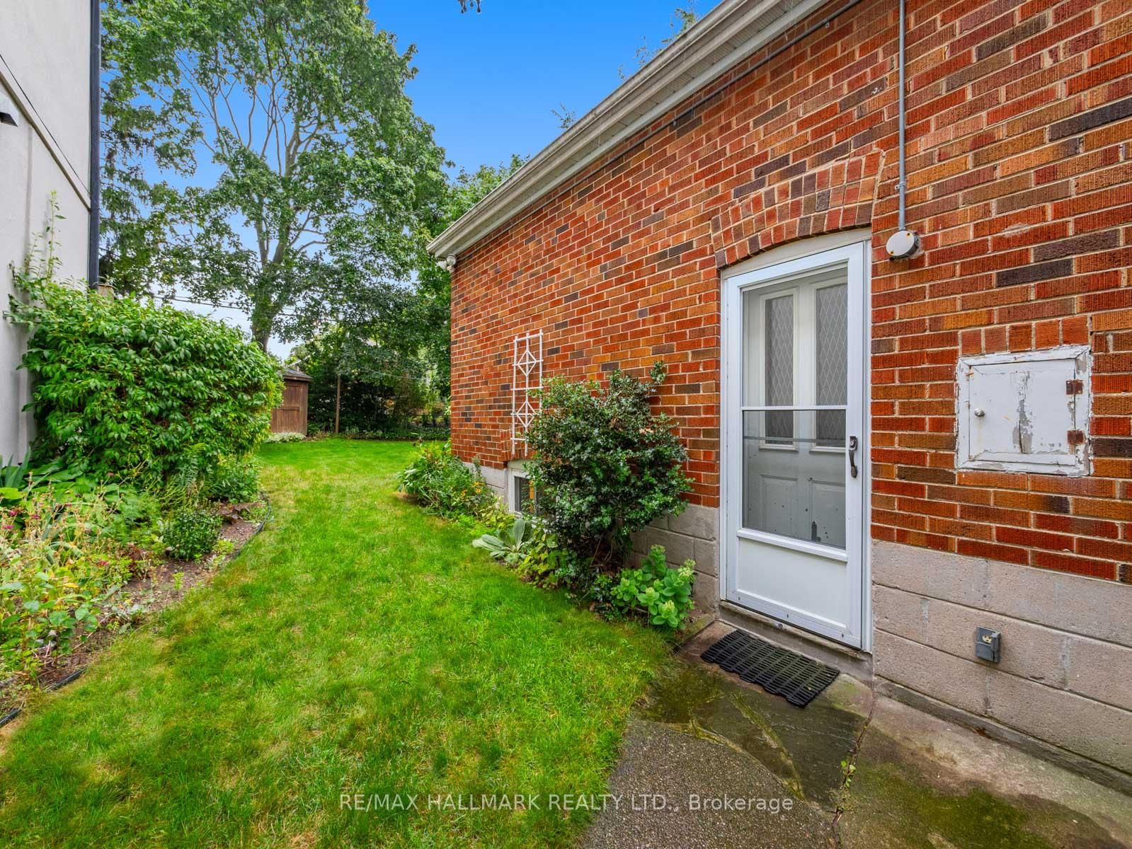 Listing Image 30