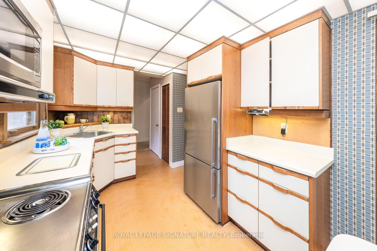 Listing Image 13