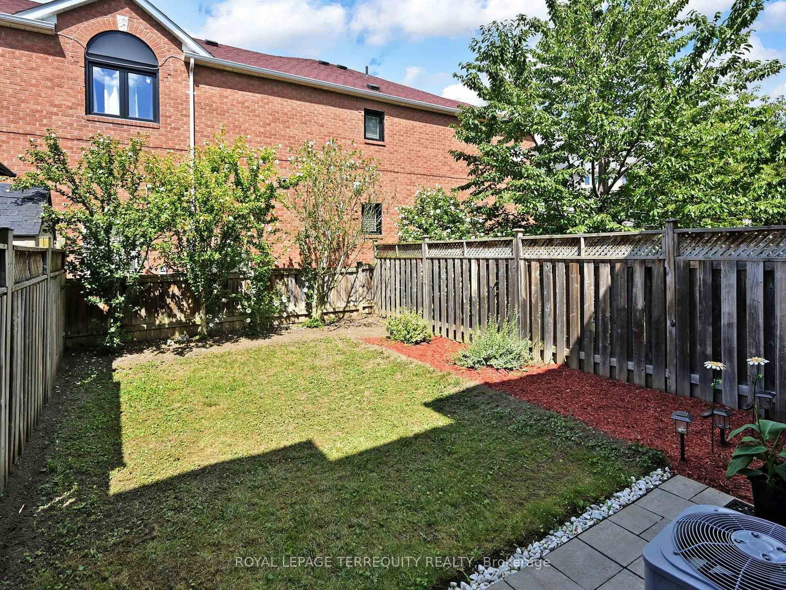 Listing Image 40