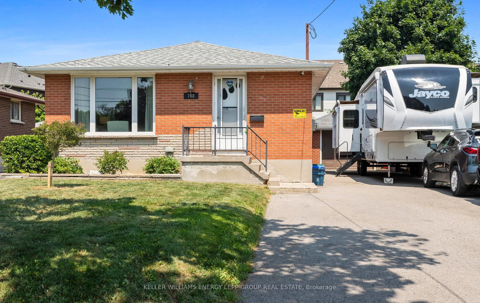 Listing Image 1