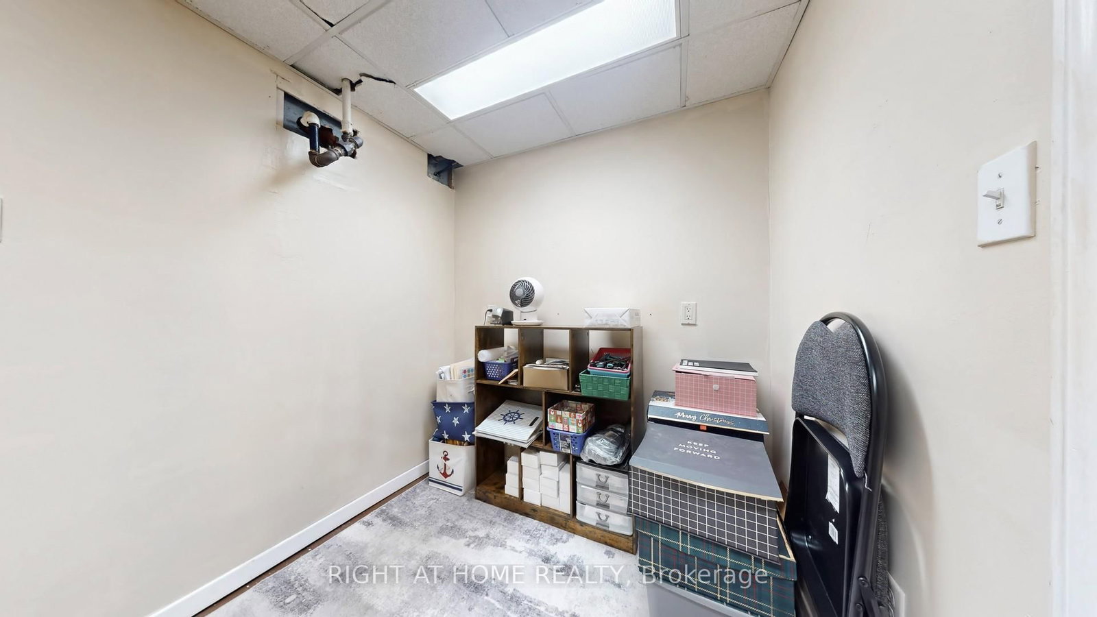 Listing Image 36