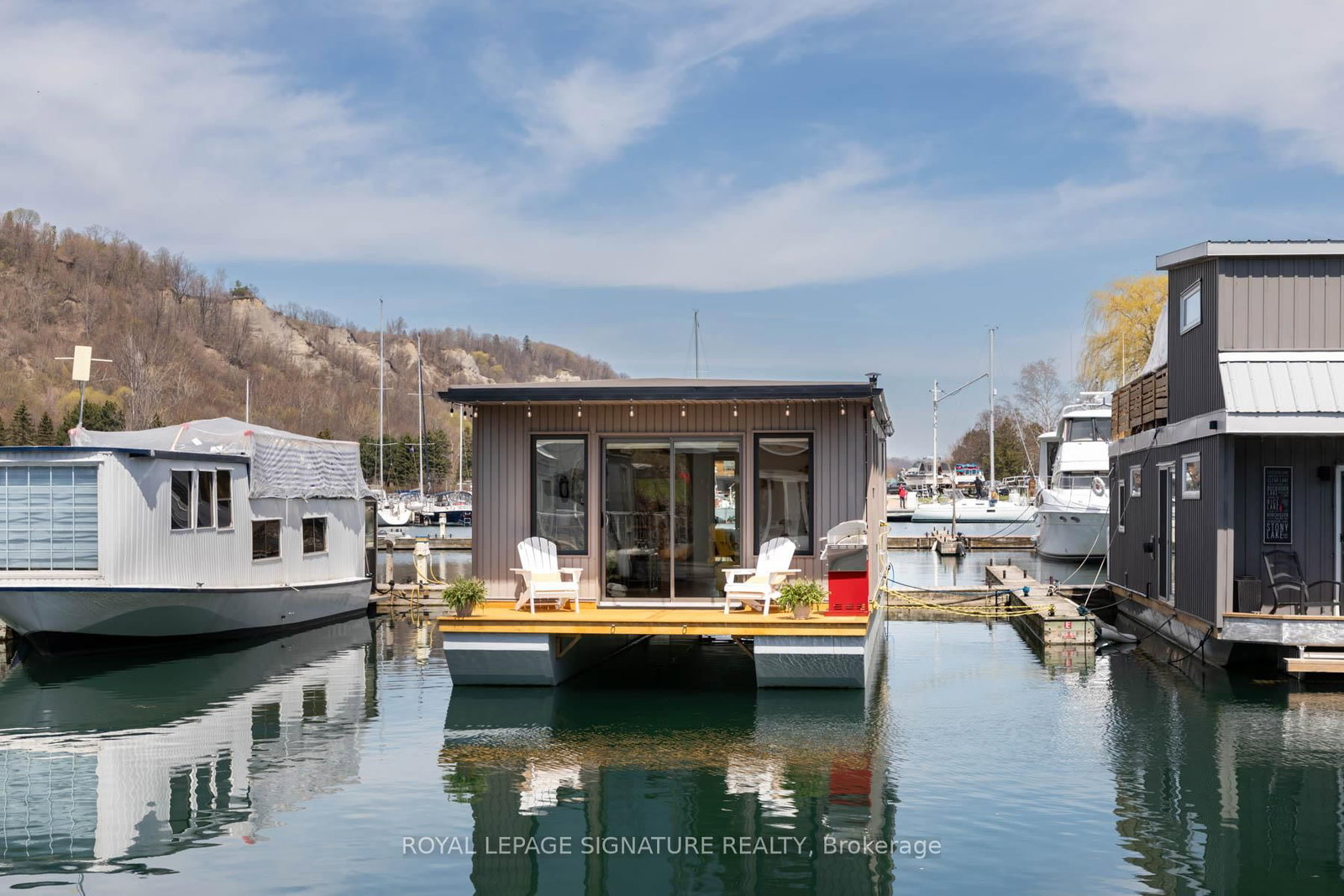 Listing Image 42