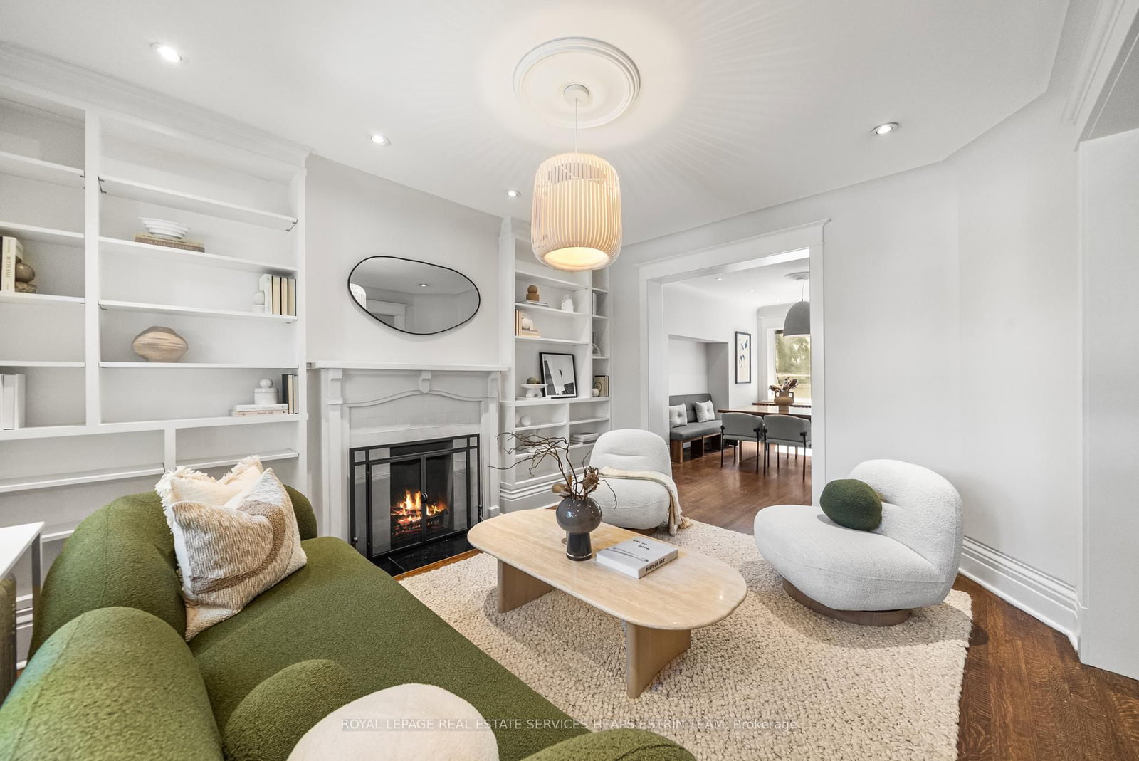 Listing Image 9