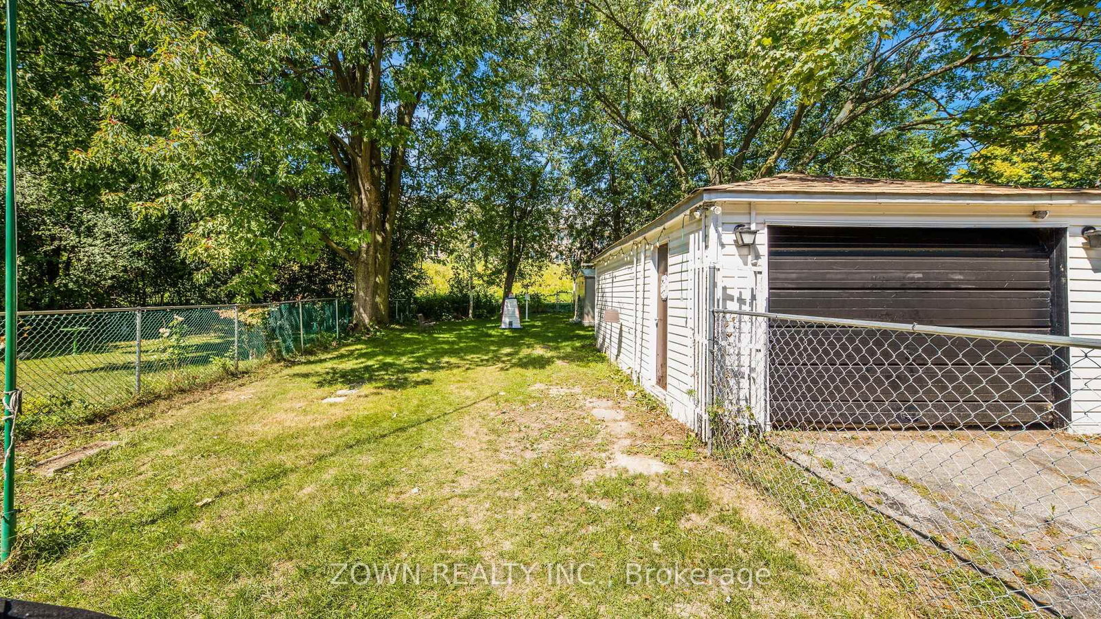 Listing Image 47