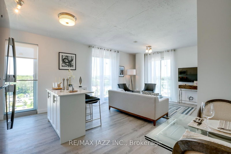 305 - 100 Bond St E, Oshawa, L1G 0E6 | Image 3