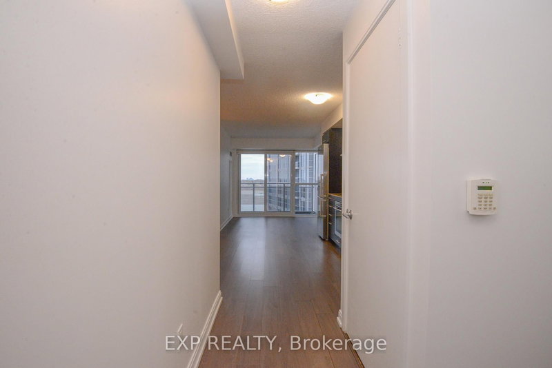 1009 - 255 Village Green Sq, Toronto, M1S 0L7 | Image 2