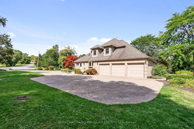 5 McNamara Court
