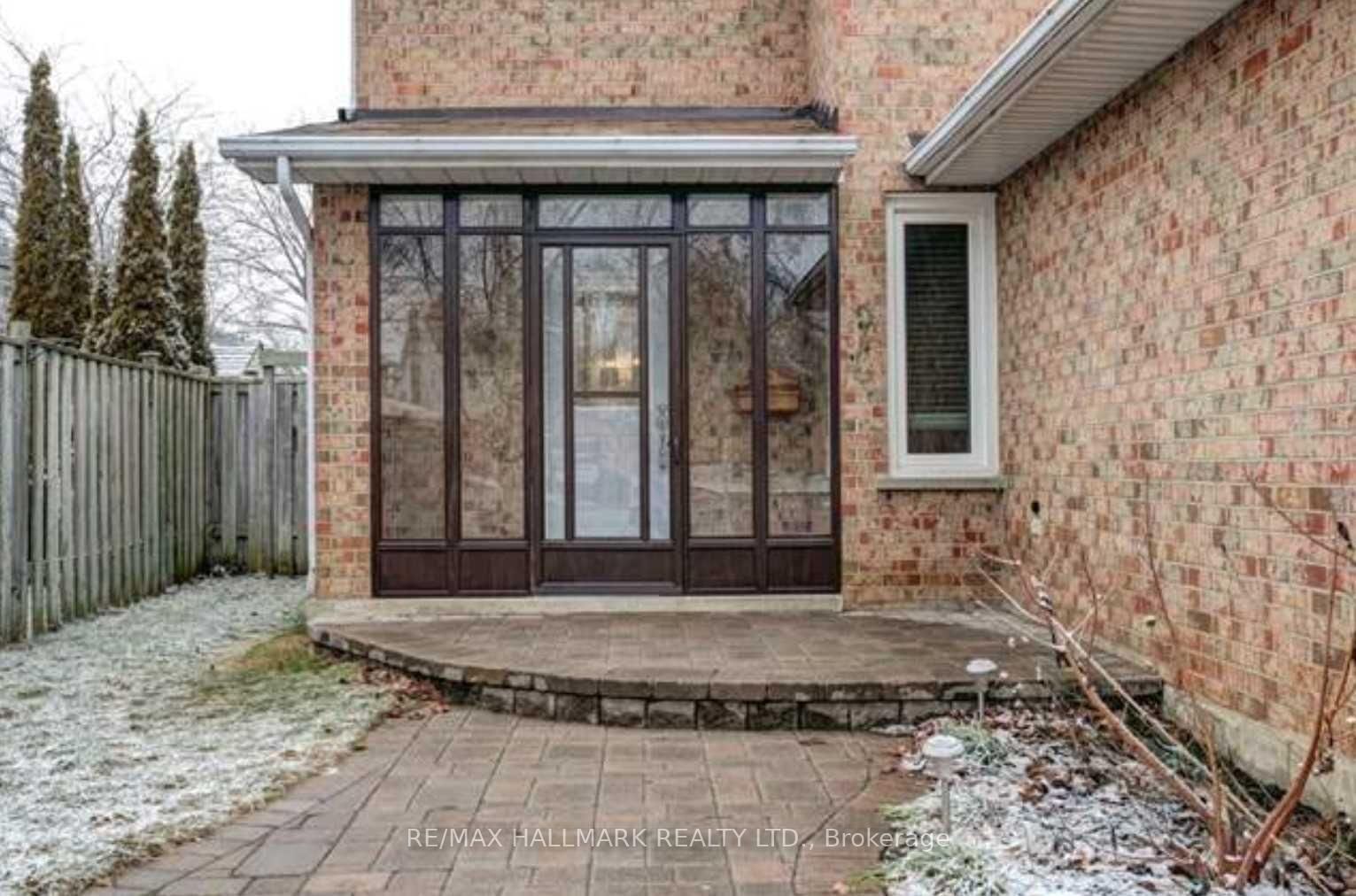 11 Empson Court, Ajax, ON