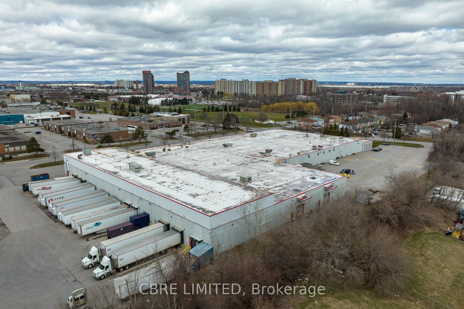 660 Monarch Avenue - Photo 4