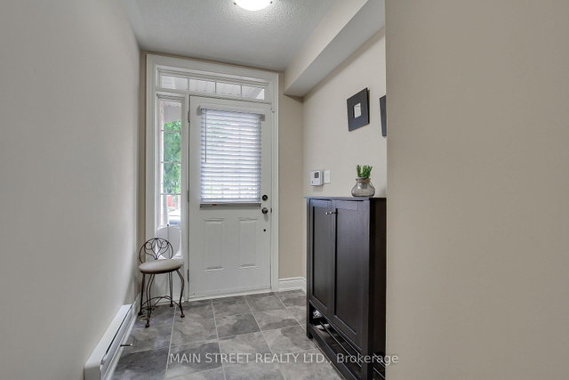 9 Magpie Way E