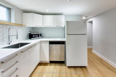 Detached House leased at Lower-2505 Gerrard Street, Toronto, Ontario, M1N 1W7 - Birchcliffe-Cliffside - MLS: E12400636