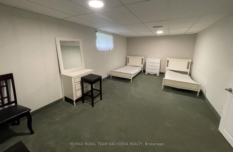 BSMT - 1 bedroom - 57 Copping Rd, Toronto, M1G 3J9 | Image 3