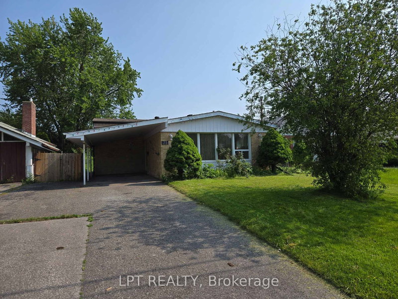 71 Deerfield Rd, Toronto, M1K 4X2 | Image 2