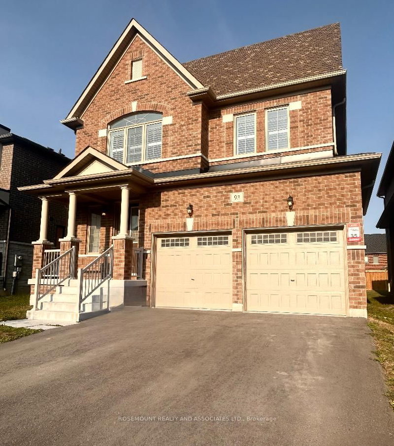 93 Wamsley Cres, Clarington, L1B 1G9 | Image 2