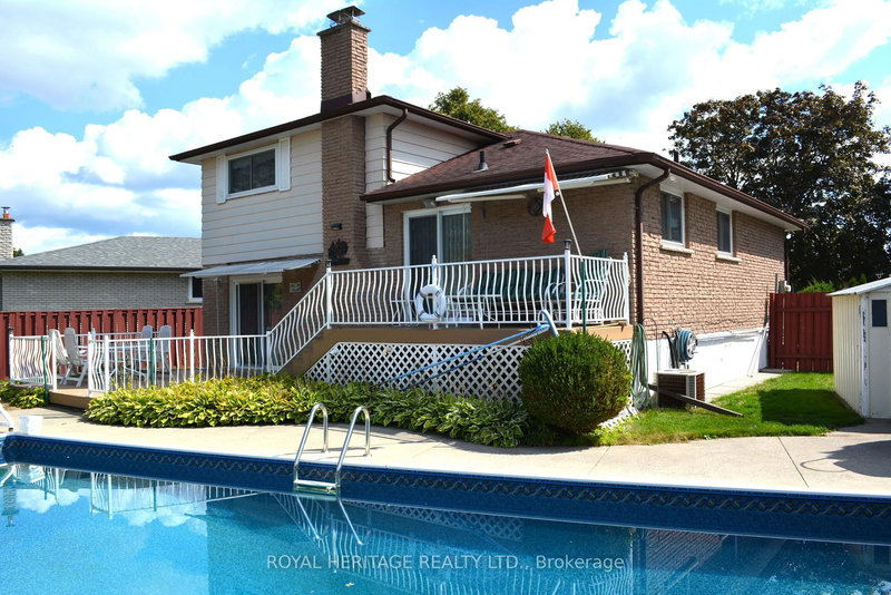 62 Brant Crt, Oshawa, L1G 4M9 | Image 3