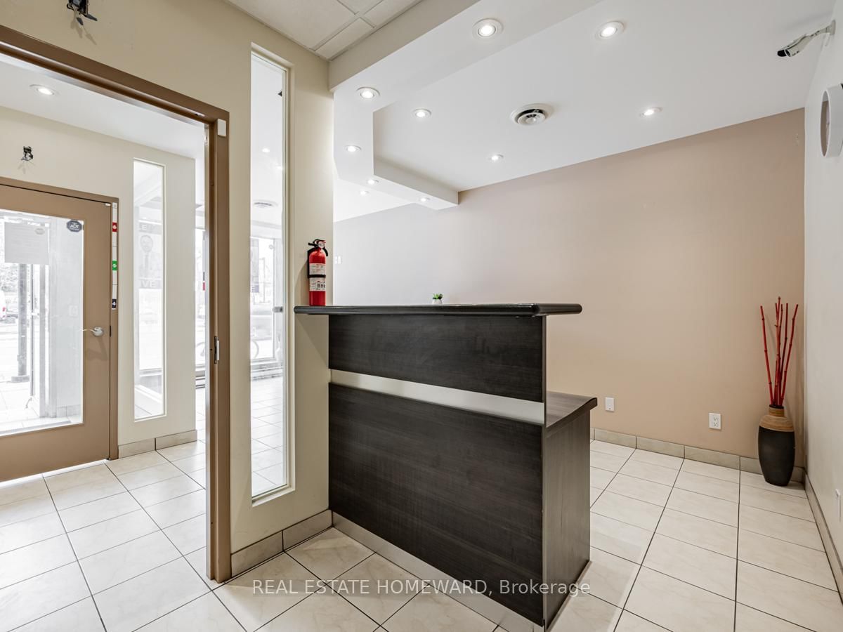 2438 Danforth Avenue - Photo 10
