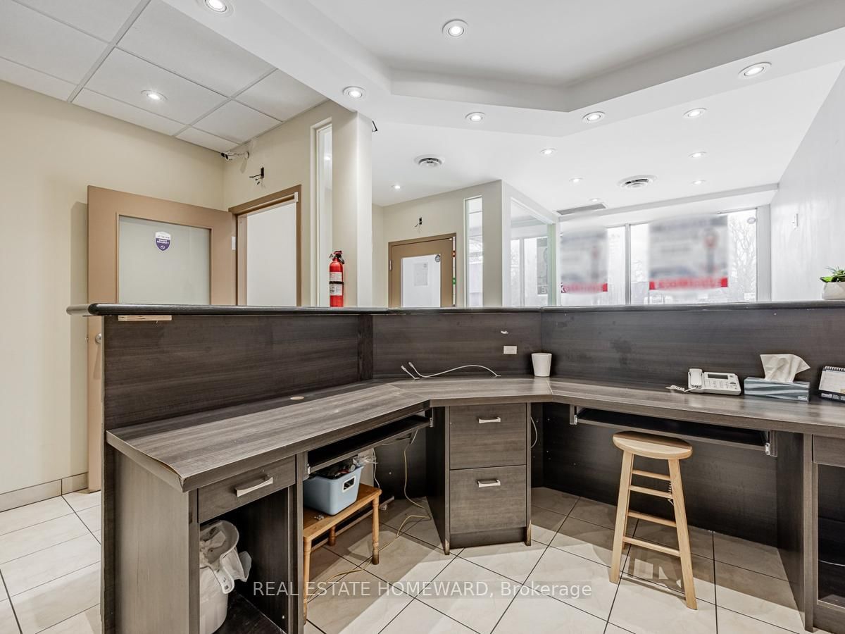 2438 Danforth Avenue - Photo 14