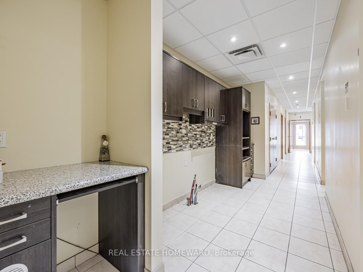 2438 Danforth Avenue - Photo 23