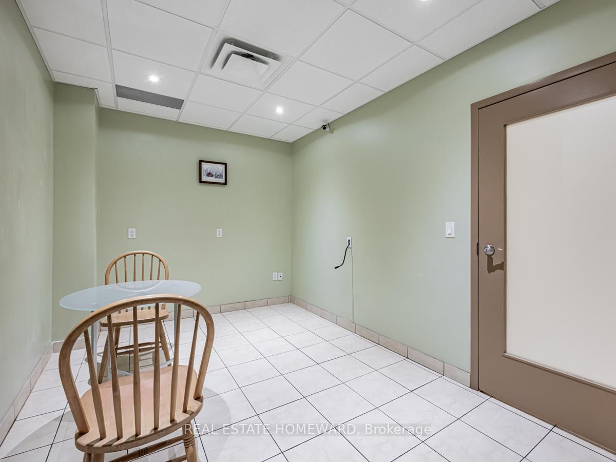 2438 Danforth Avenue - Photo 27