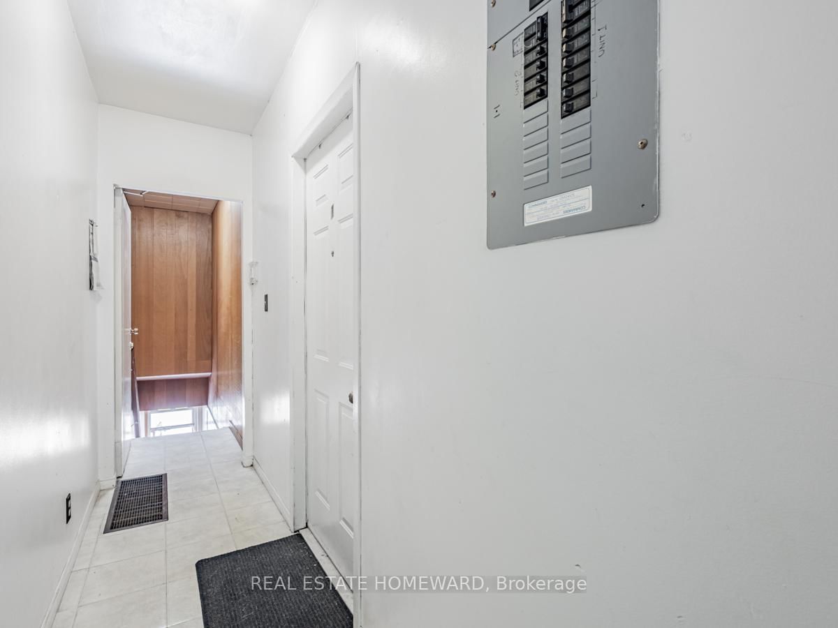 2438 Danforth Avenue - Photo 35