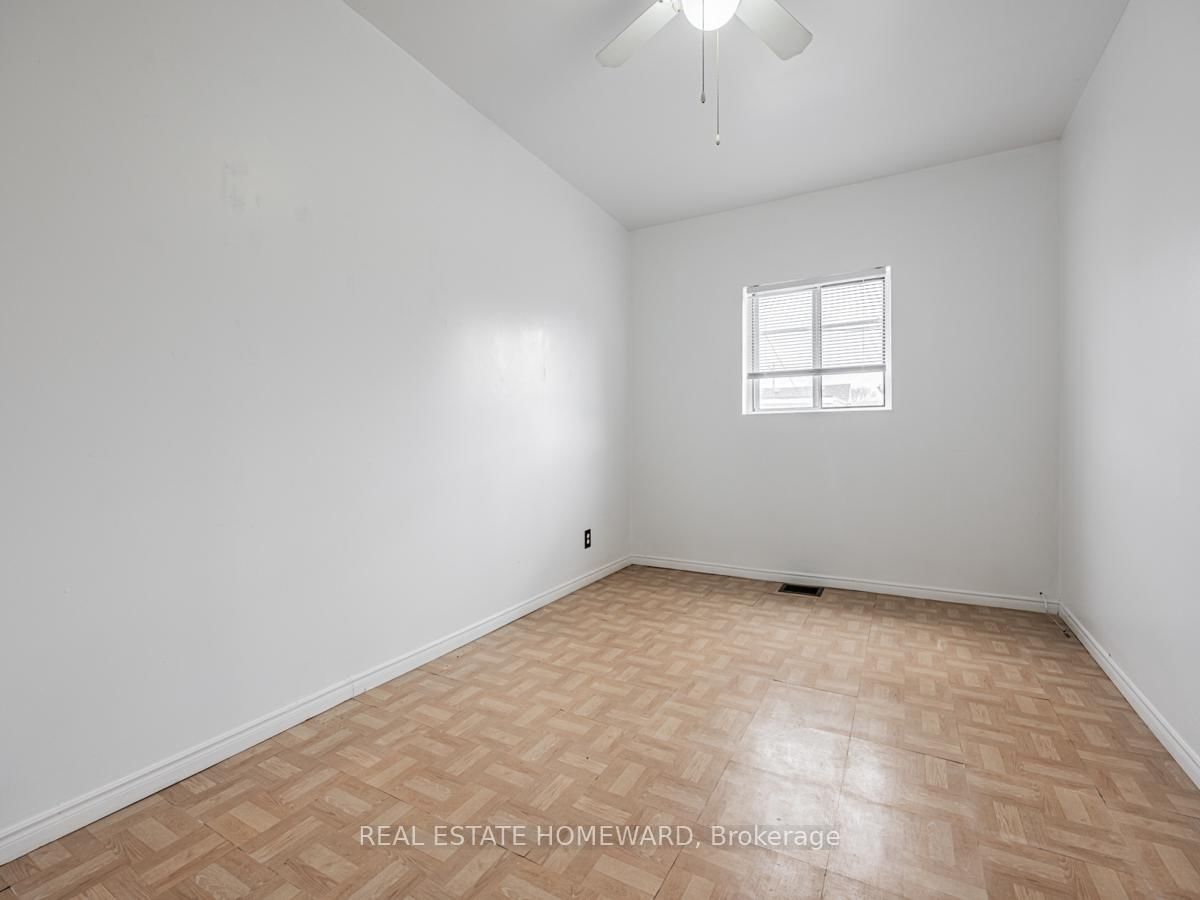 2438 Danforth Avenue - Photo 40