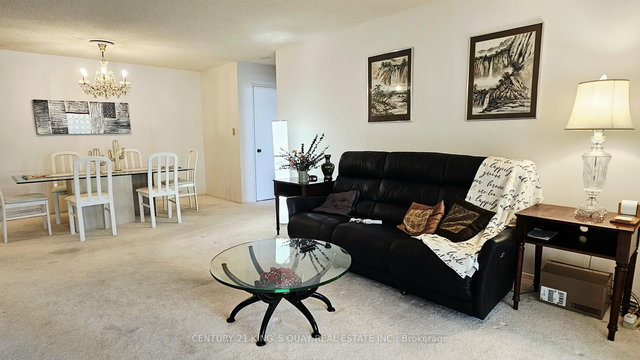 1808 - 225 Bamburgh Circle