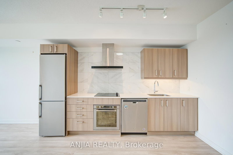 1028 Mcnicoll Toronto,ON M1W 0A8 — Photo 13