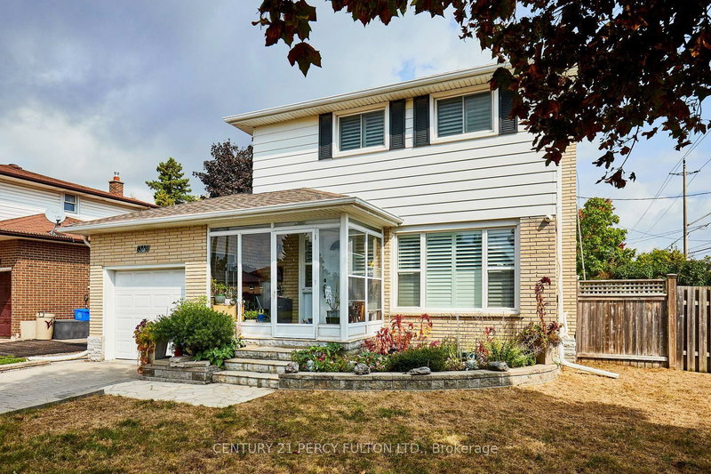 1349 Somerville St N, Oshawa, L1G 4L3 | Image 3